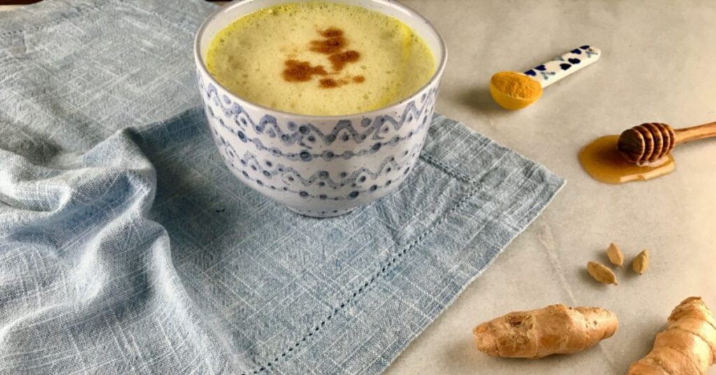 Zlaté mléko (Golden Milk)